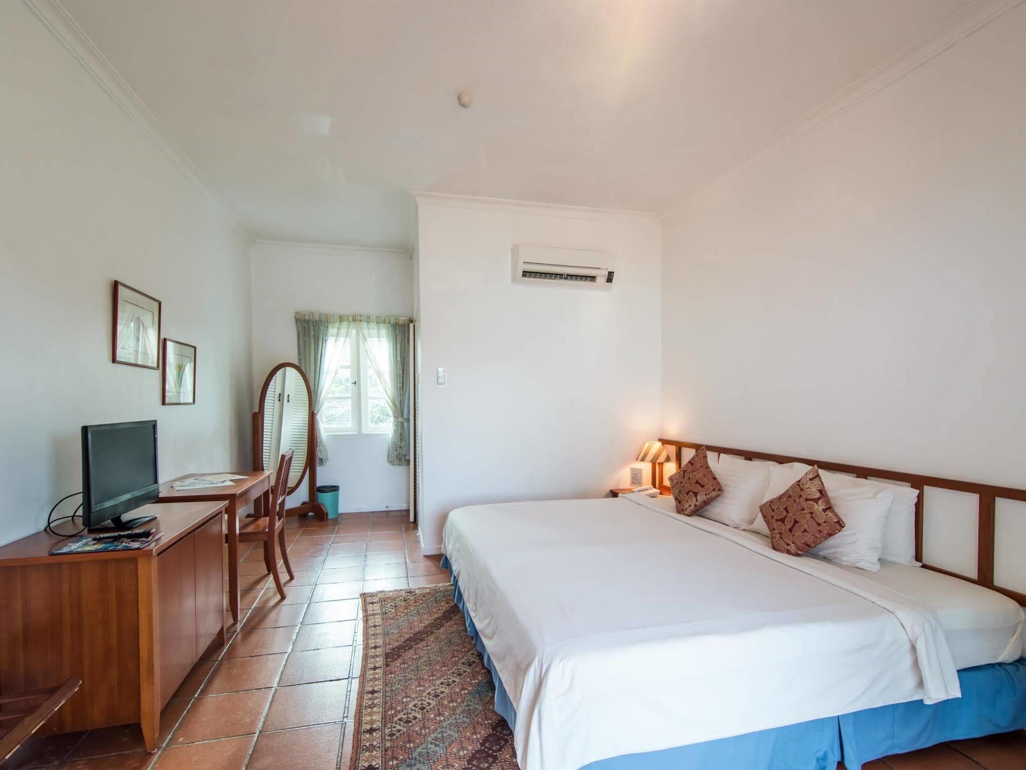 Riders Resort Кулаи Экстерьер фото